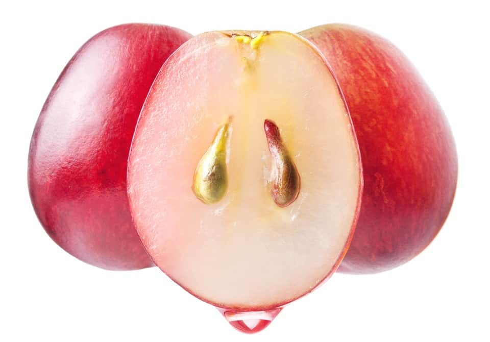 Grape,Seed,Oil.,Grape,Juice,Drop.,Clear,Piece.,Slice,Of