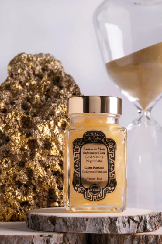 23 carat gold <br> cedarwood & patchouli fragrance<br>sublime gold night balm 100ml