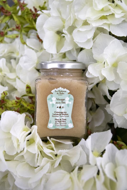 aloe vera & tiare flowers fragrance <br> bamboo tears body scrub 300g